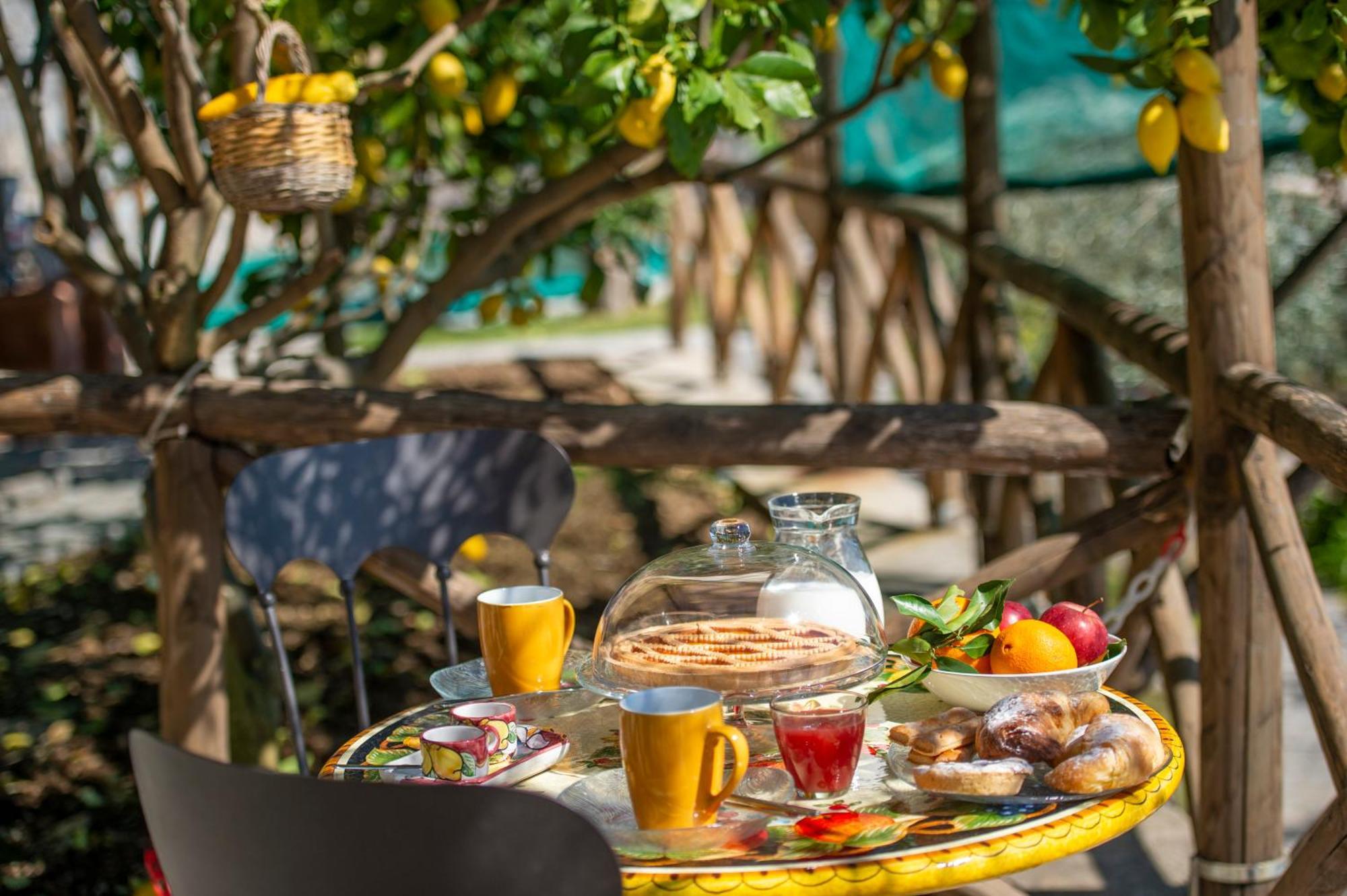 Le Contrade By Sosore Holiday Homes -Amalfi Coast Furore Buitenkant foto